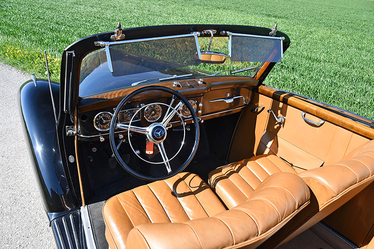 Mercedes 220 Cabriolet B_05(1)